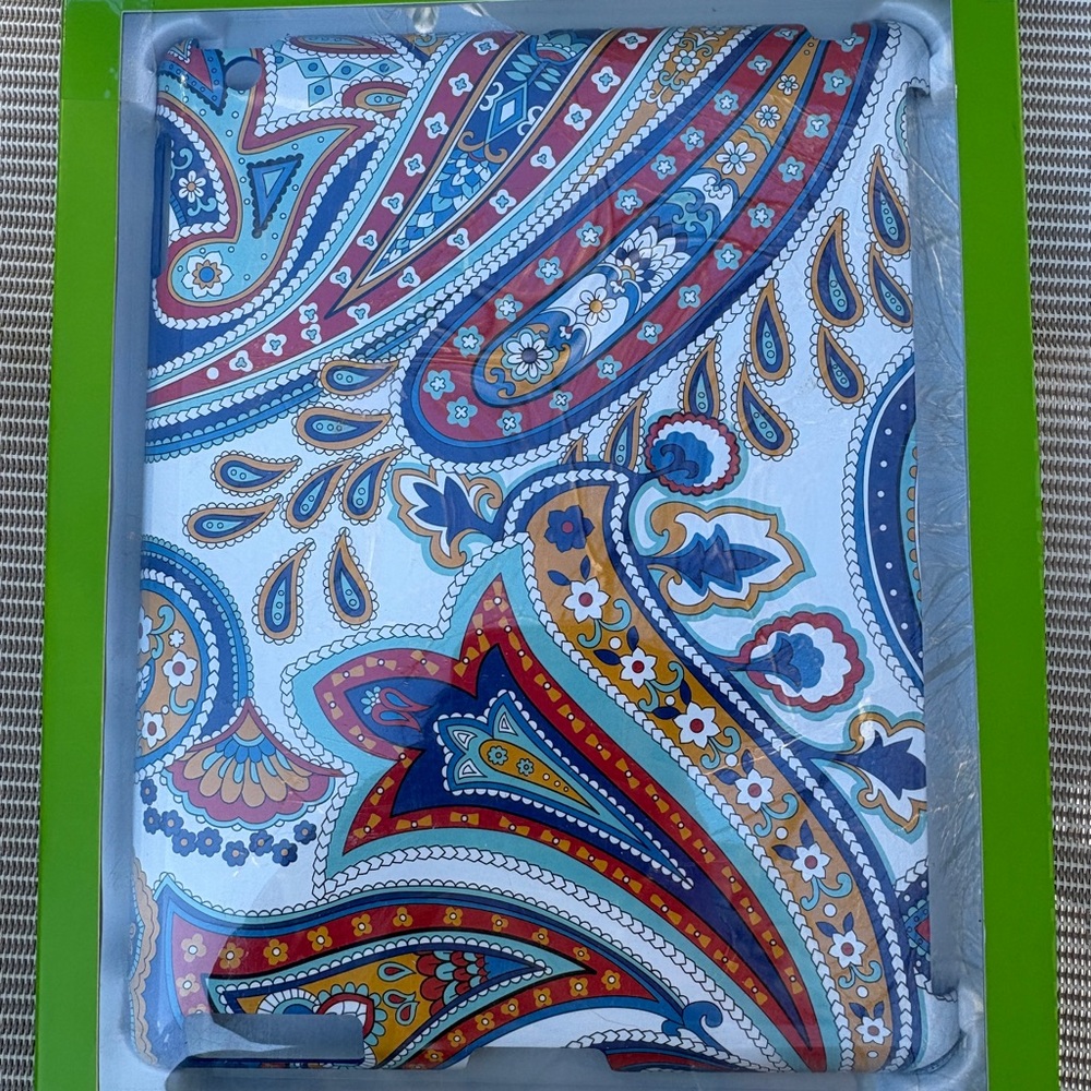 Vera Bradley Blue/ white/ yellow/ red, Snap-On iPad Case